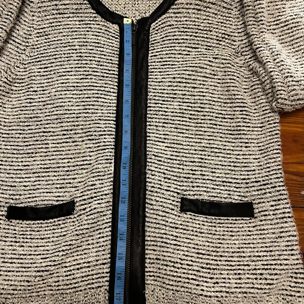 Coco Chanel Joie Black and White Mixed Media Structured Zip-Up Cardigan - Picture 8 of 11